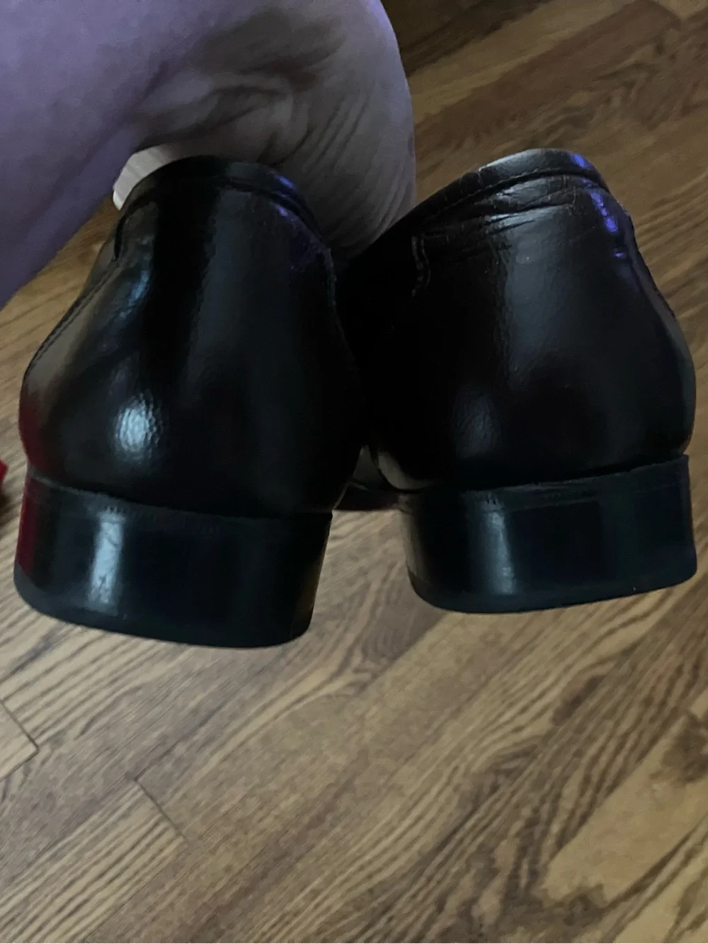 Men's Stuart McGuire Black  Leather Penny Loafers size 8D